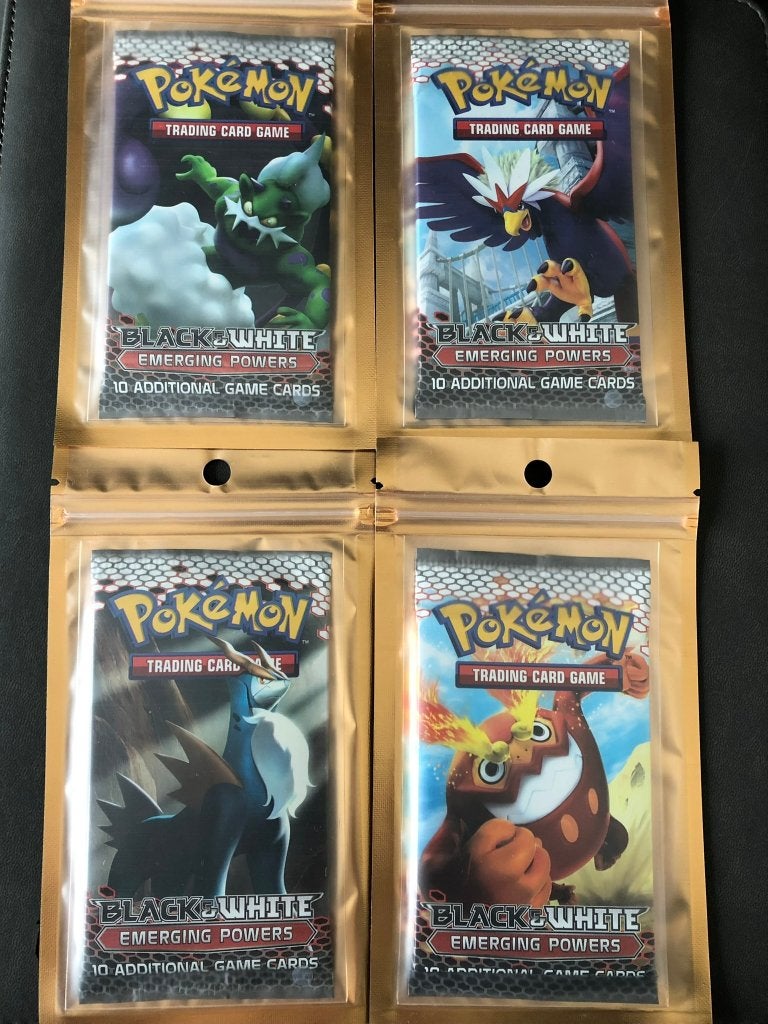 Booster Packs Black & White Emerging Powers, Ophalen of Verzenden, Nieuw, Booster