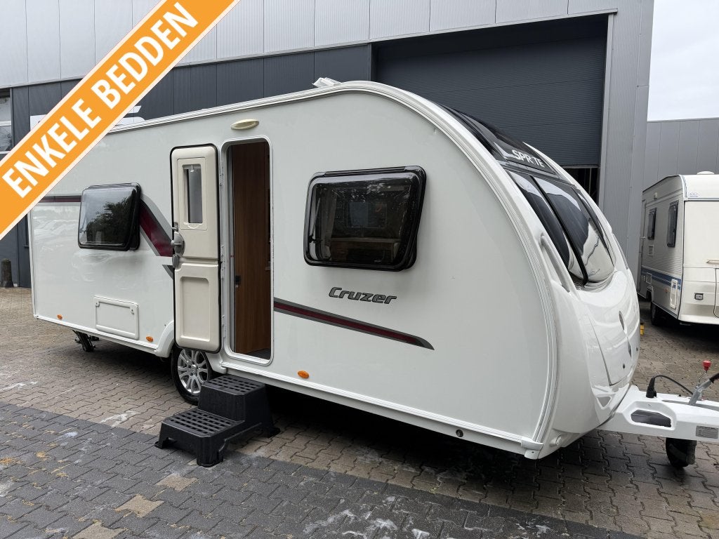 Sprite Cruzer 492 SR ENKELEBEDDEN - ALKO MOVER - VOORTENT!, Standaardzit, Bedrijf, 2 aparte bedden, 5 tot 6 meter