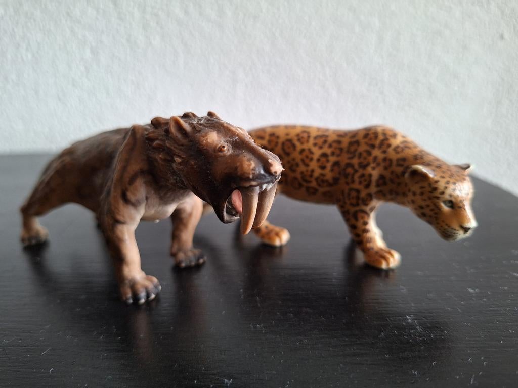 Schleich Sabeltandtijger en Jaguar, Ophalen of Verzenden, Jongen of Meisje