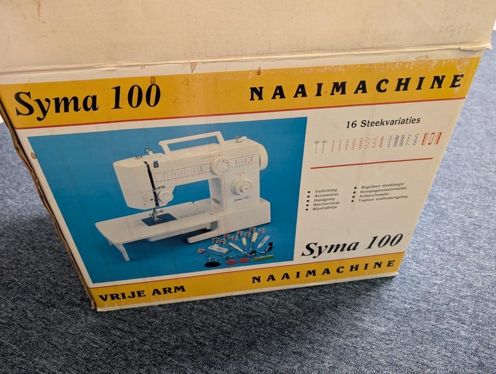 SYMA 100 Naaimachine incl. toebehoren - Zo goed als nieuw, Ophalen, Zo goed als nieuw, Naaimachine, Overige merken