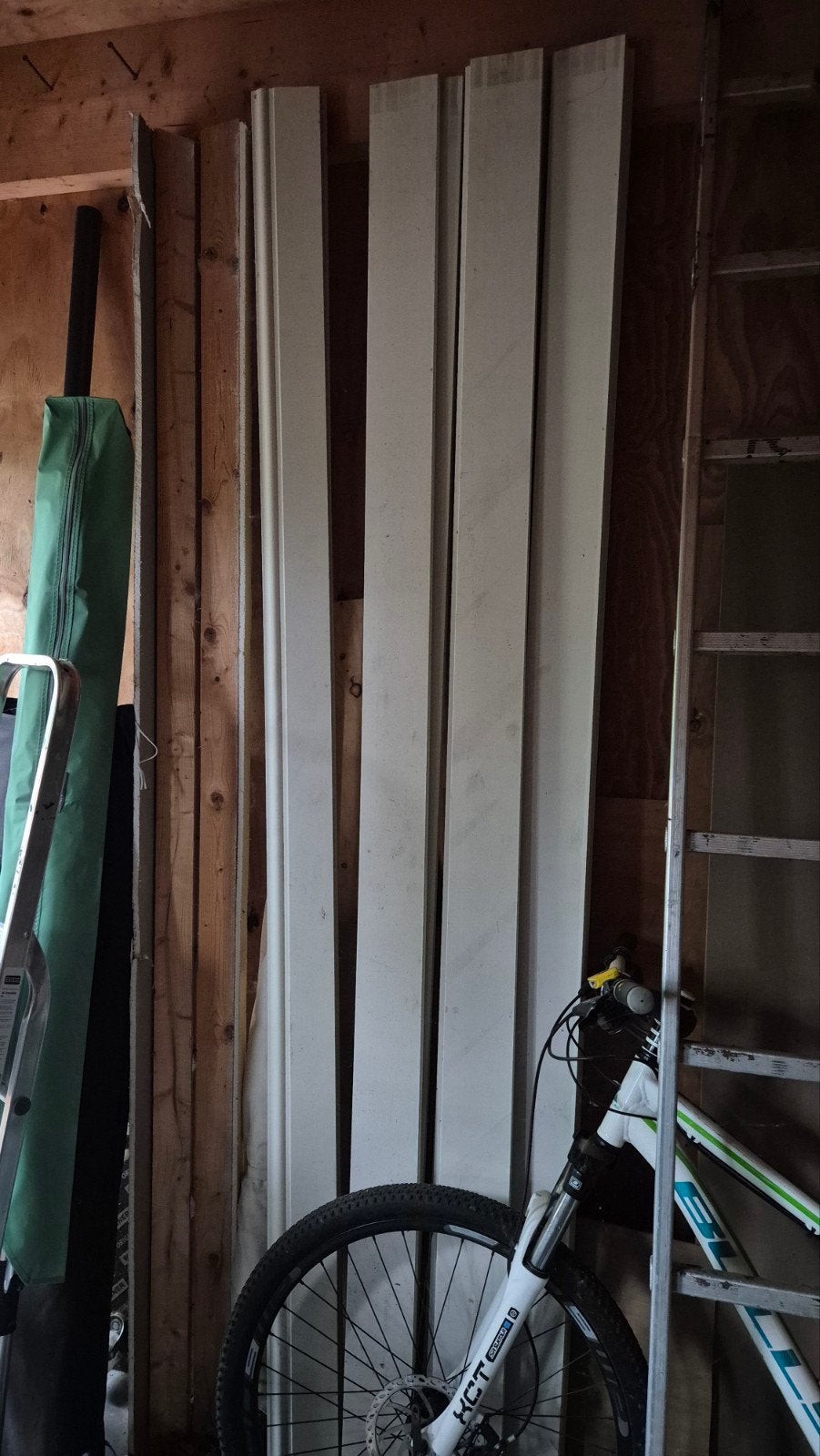 Plinten (sier) 10x, Ophalen, Nieuw, Mdf, 200 tot 250 cm