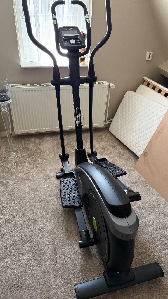 Crosstrainer Virtufit i console, Sport en Fitness, Ophalen, Zo goed als nieuw, Crosstrainer, Benen