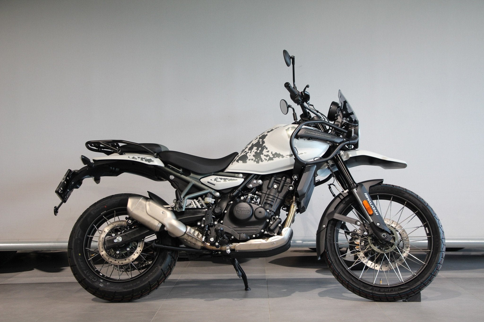 Royal-Enfield HIMALAYAN 452 TUBELESS (bj 2026), Lorentzlaan 14
3401 MX  IJSSELSTEIN UT, Nieuw, Bedrijf, Toermotor