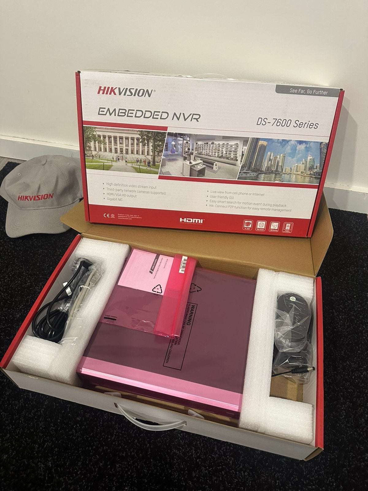 Hikvision DS-7608NI-K1/4G met simkaart  NVR nieuw, Ophalen of Verzenden, Nieuw
