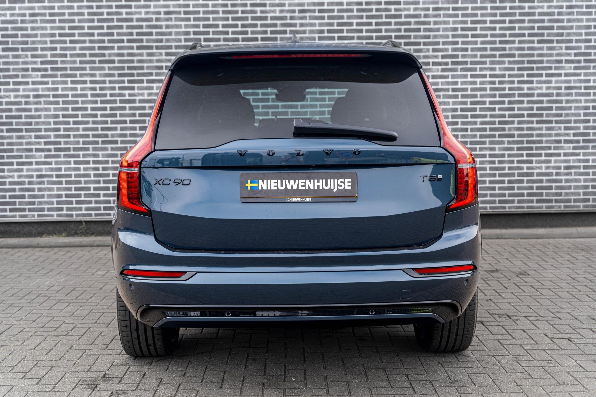 Volvo XC90 T8 Plug-in hybrid AWD Ultra Black Ed. Exec. | Goo, Auto's, 12 maanden, Gebruikt, Euro 6, 4 cilinders