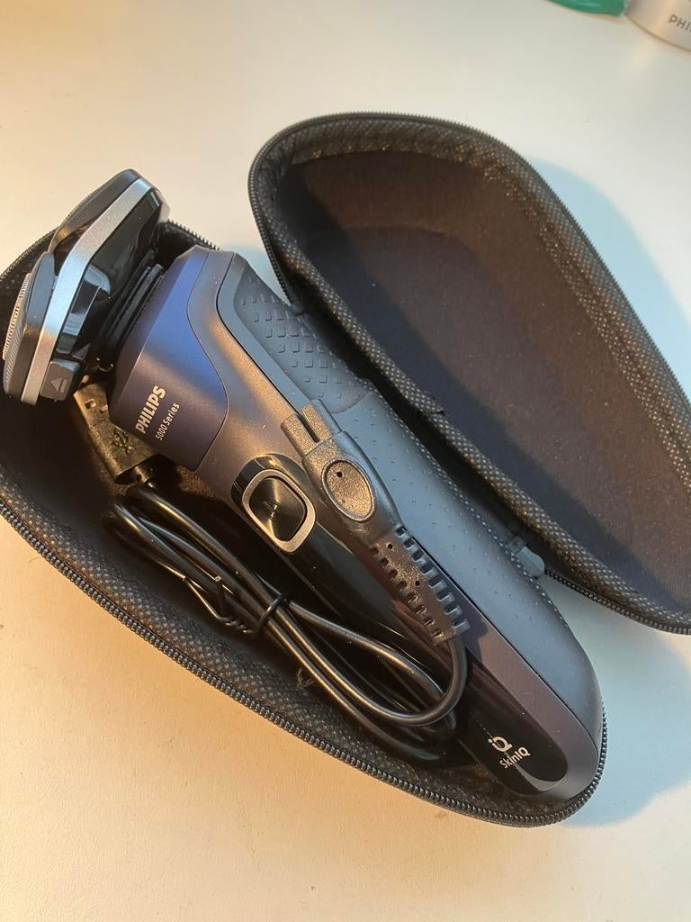 Philips scheerapparaat S 5885 nieuw, Ophalen of Verzenden, Zo goed als nieuw, Scheren en Epileren