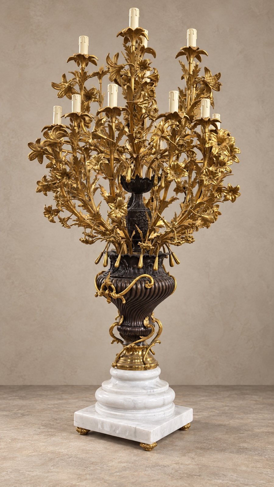 Grote bronzen meerarmige bloemenlamp op marmeren voet, Ophalen of Verzenden, Zo goed als nieuw