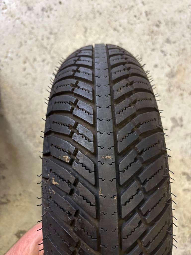 Michelin City Grip Winter Scooterband 120/70-12, Ophalen of Verzenden, Zo goed als nieuw, Overige typen, Vespa