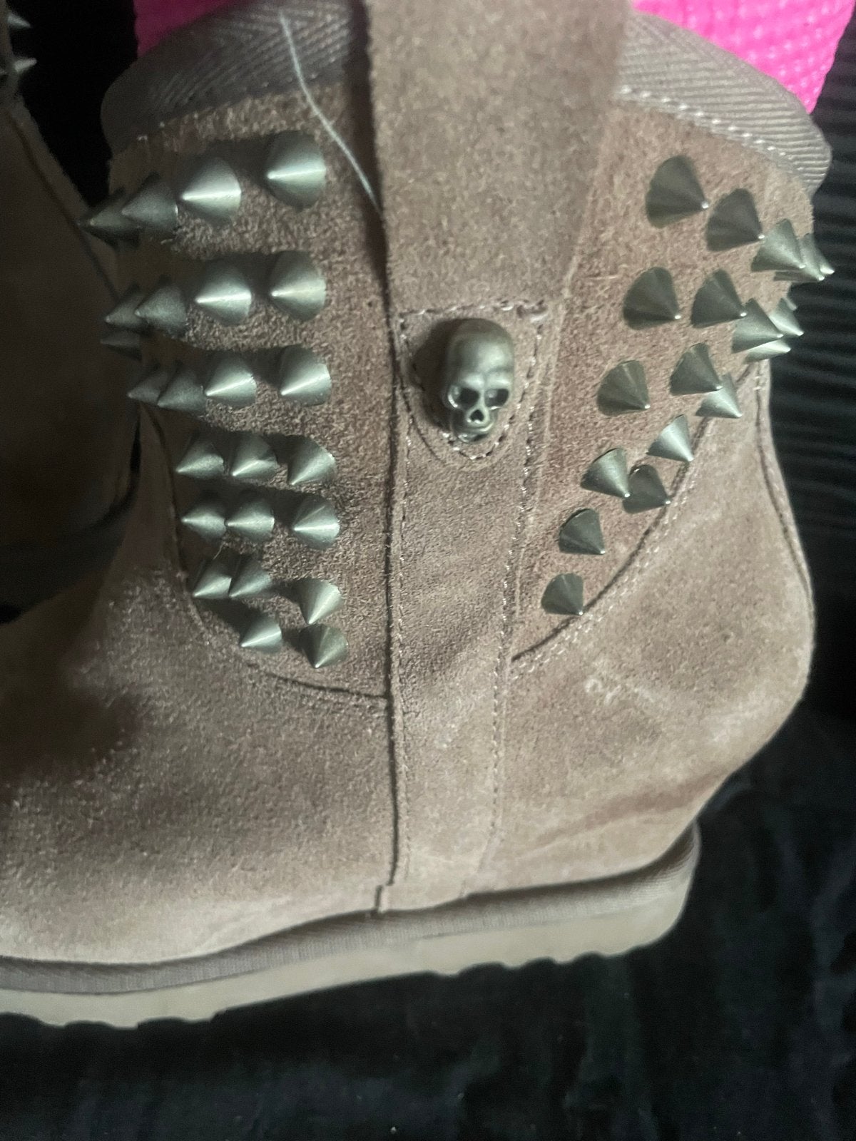 Ash Stoere beige enkellaarzen met studs en doodshoofd, Kleding | Dames, Schoenen, Beige, Lage of Enkellaarzen, Ophalen of Verzenden