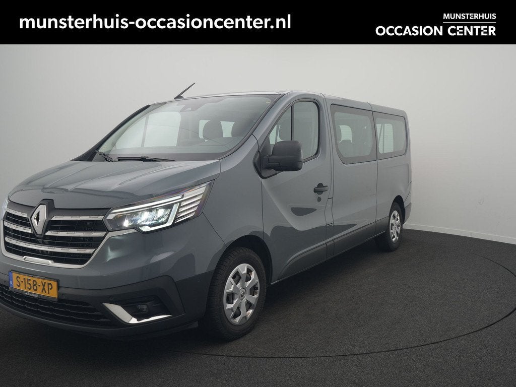 Renault Trafic - 9 Persoons bus! - All Seasonbanden - Achter