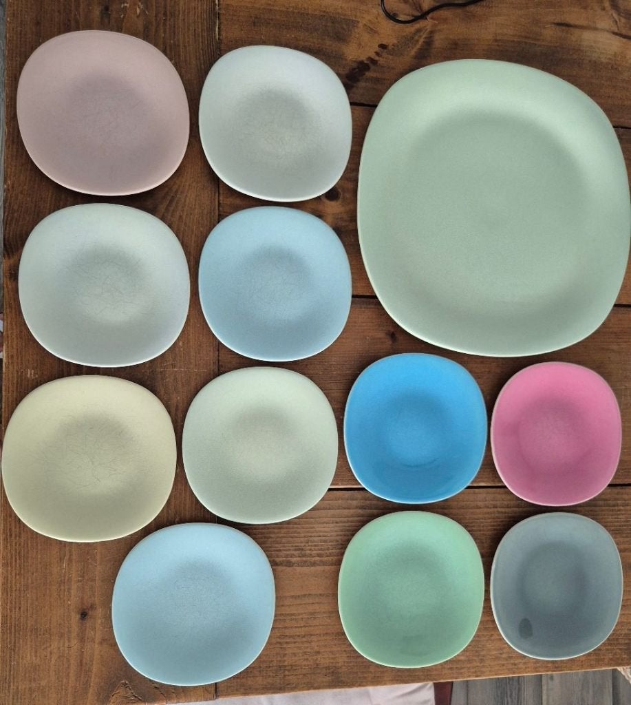 Boch Belgium pastel servies 12-delig, Ophalen of Verzenden
