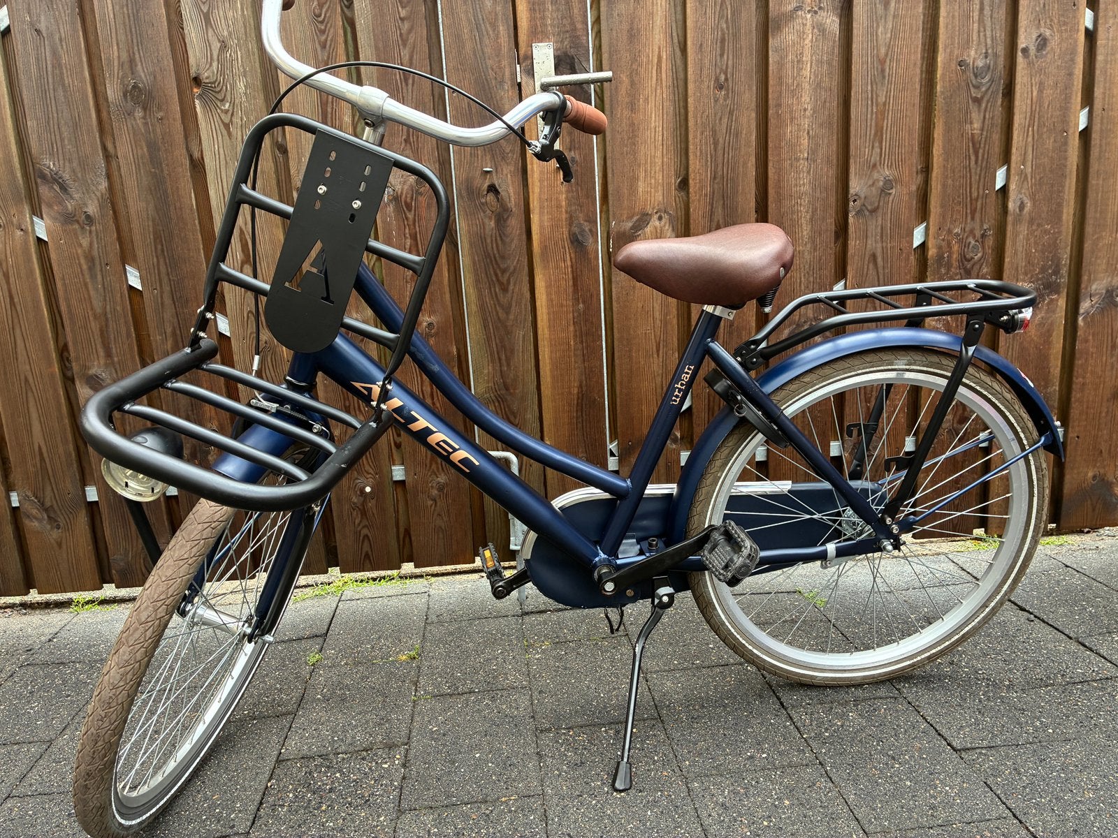 Altec - Urban 24 inch, Fietsen en Brommers, Fietsen | Meisjes, Ophalen, Terugtraprem, Versnellingen, Gebruikt