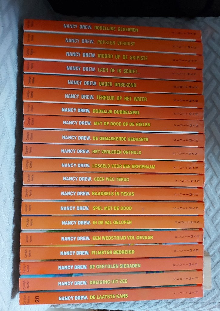 Complete set: 20x Nancy Drew boeken (Carolyn Keene), Boeken, Detectives, Ophalen, Zo goed als nieuw