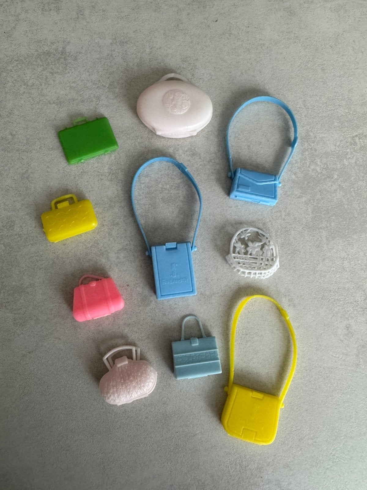 Plastic mini tasjes, Verzamelen, Poppen, Ophalen of Verzenden, Gebruikt, Accessoires
