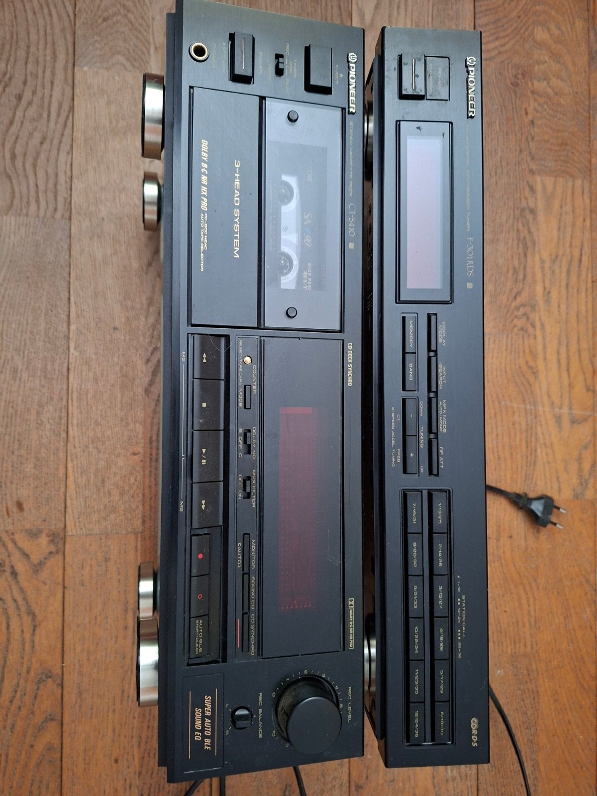 Pioneer CT-S410 Cassettedeck en F-301RDS Tuner, Audio, Tv en Foto, Cassettedecks, Ophalen, Enkel, Tiptoetsen