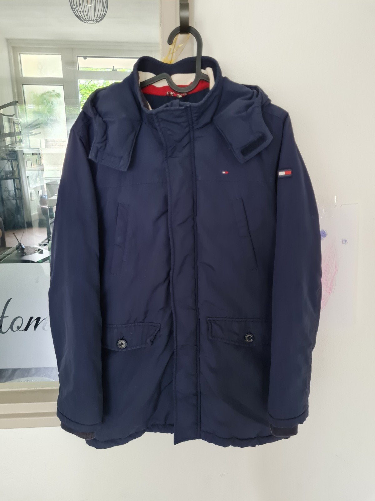 Nog een prima winterjas van merk Tommy Hilfiger Maat 164, Ophalen of Verzenden, Jongen, Jas