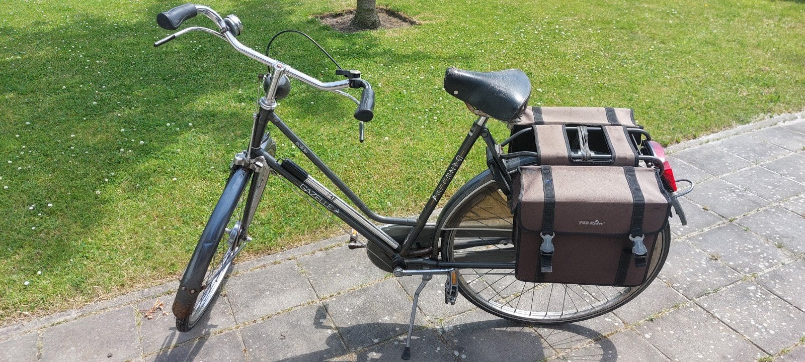 Gazelle fiets met handrem en Fast Rider fietstassen, Ophalen, Gebruikt, Velgrem, Gazelle