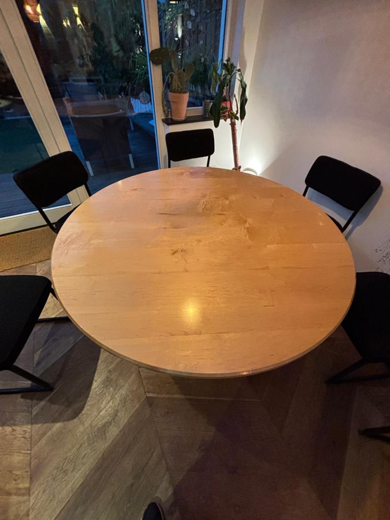 Handgemaakte eettafel van massief eikenhout, Ophalen, Nieuw, Vijf personen of meer, 100 tot 150 cm