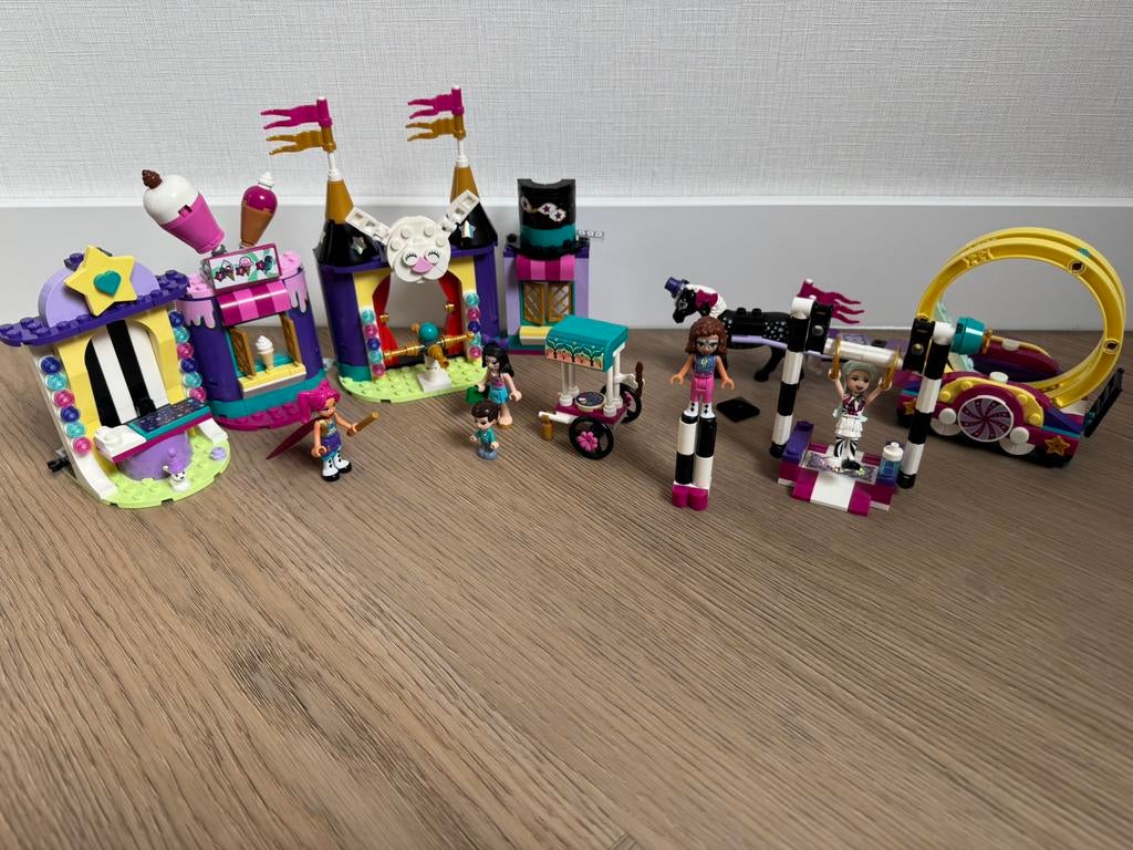 2x Lego Friends set. Thema: circus 41686 en 41687, Ophalen of Verzenden, Zo goed als nieuw, Complete set, Lego