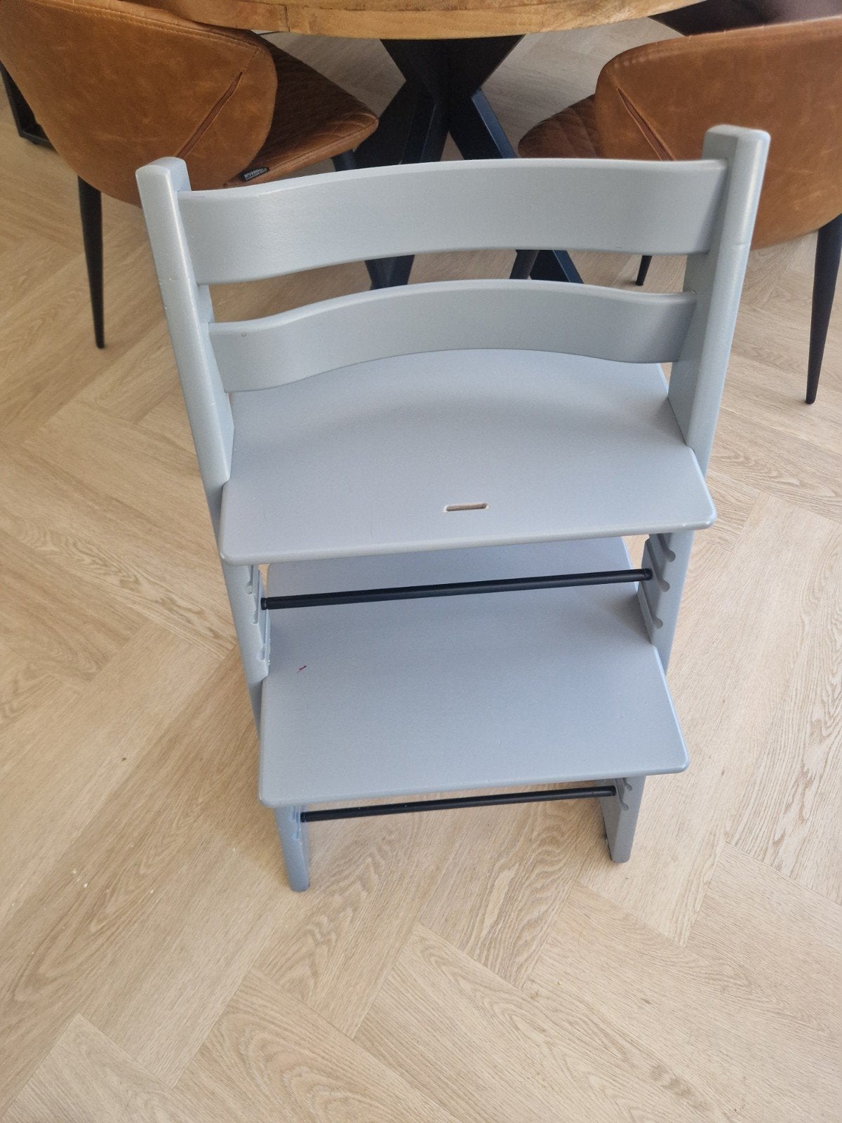 Grijze Stokke Tripp Trapp stoel, Ophalen, Gebruikt, Meegroeistoel, Aanschuifbaar