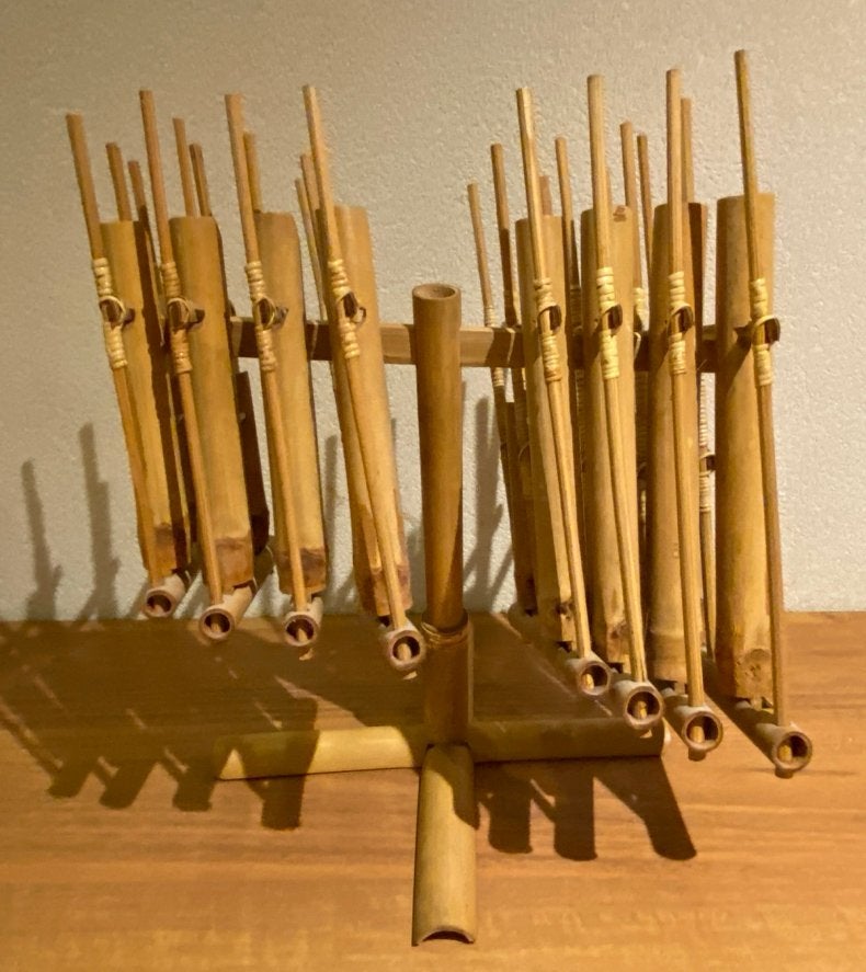 Angklung Bamboe Instrument - C 1 oktaaf, Ophalen of Verzenden, Gebruikt