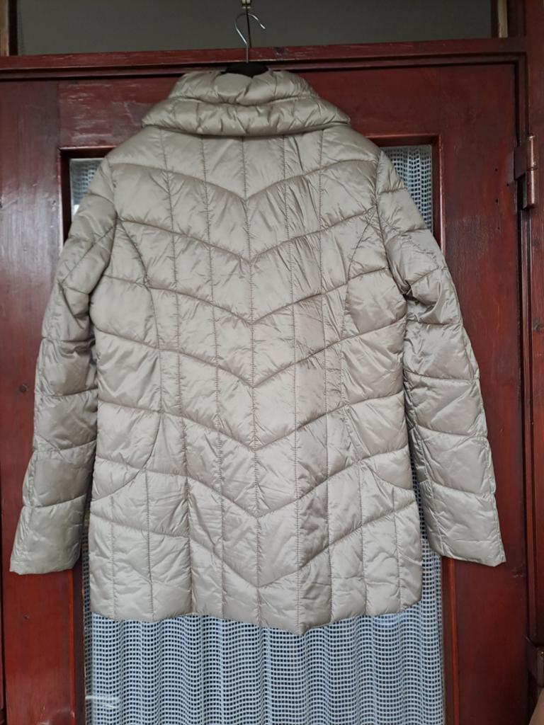 Winterjas C&A maat 42, Kleding | Dames, Jassen | Winter, Overige kleuren, Maat 42/44 (L), Ophalen of Verzenden, Zo goed als nieuw