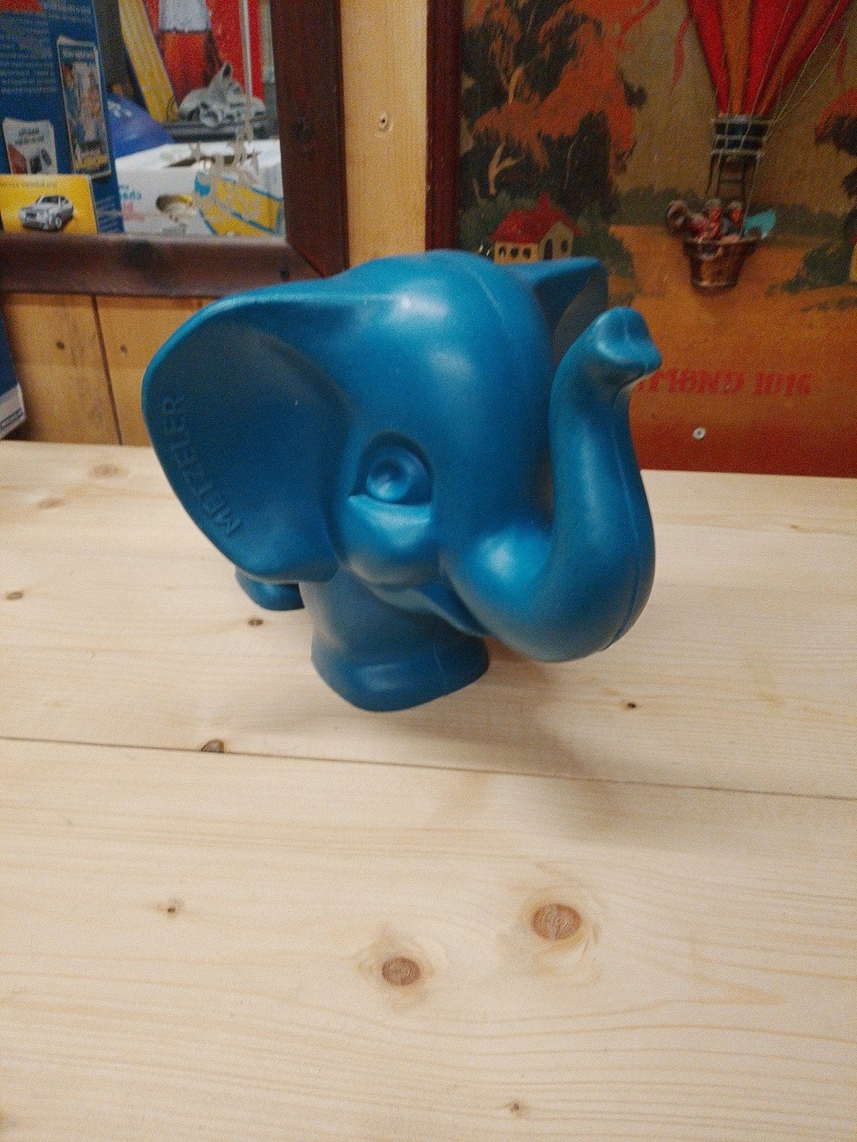 metzeler olifant, Ophalen of Verzenden, Zo goed als nieuw