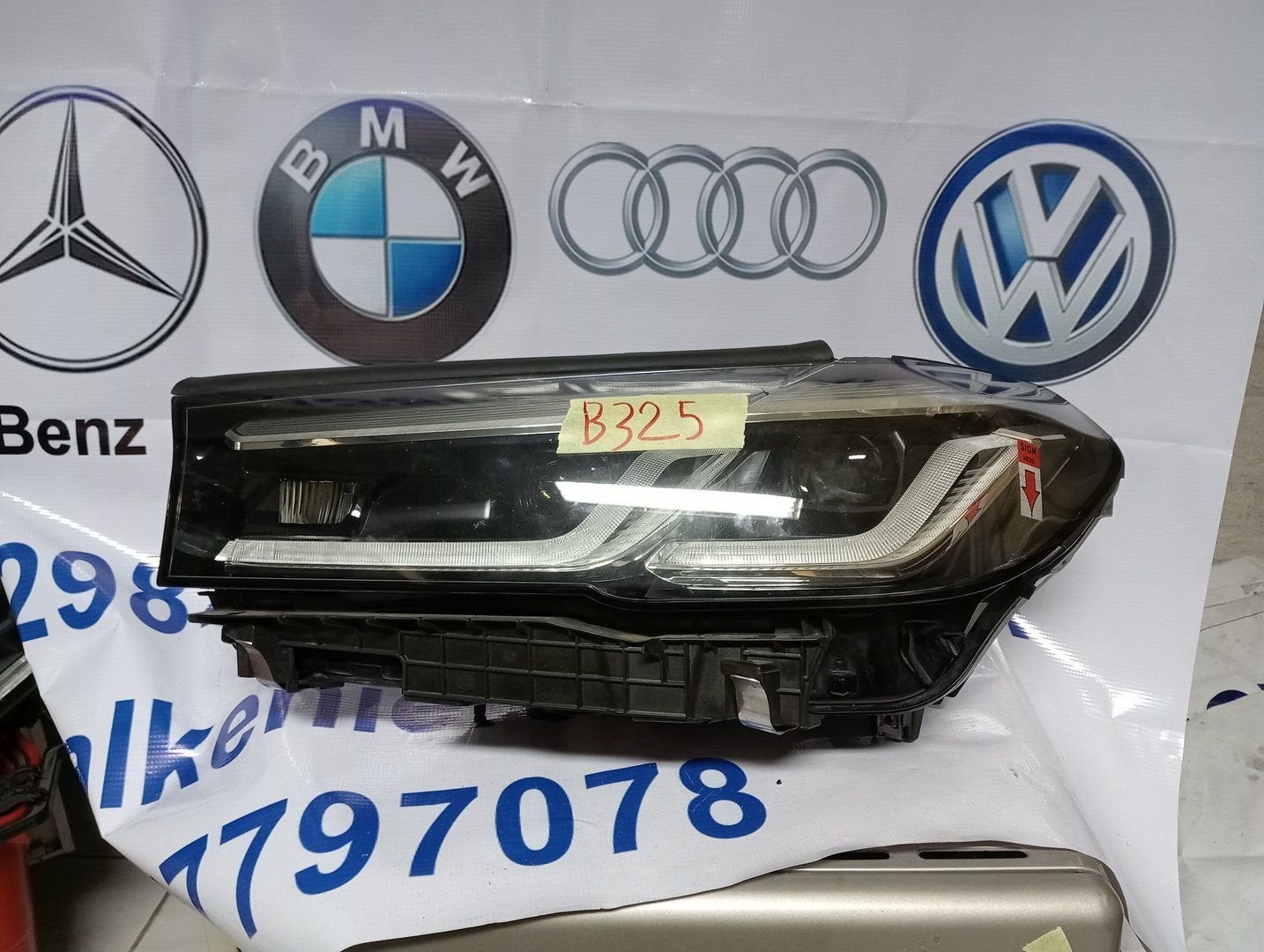Koplamp BMW 5 Serie G30 G31 LCI VOLL LED LINKS 9850581-06, Gebruikt, -, -, Ophalen of Verzenden