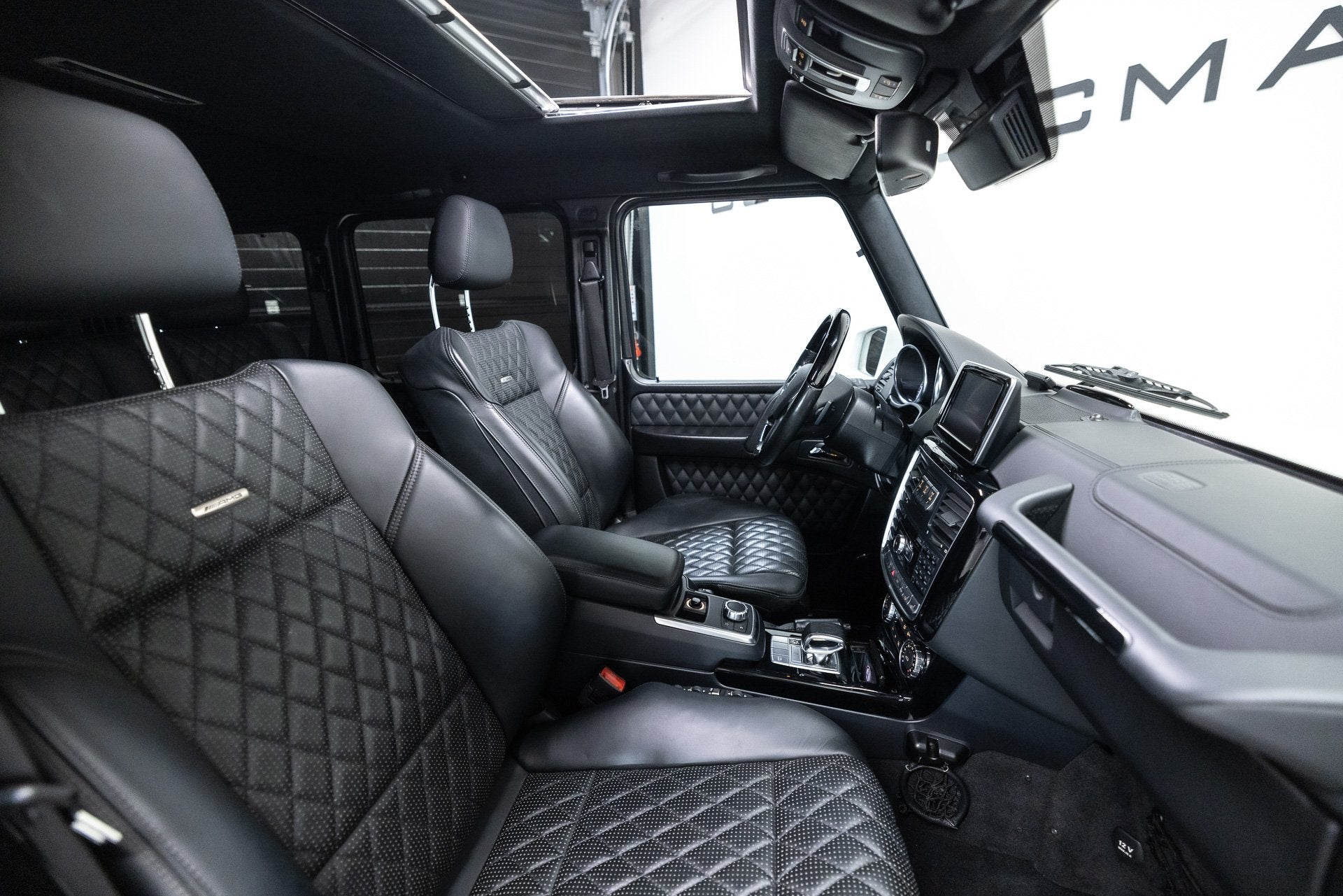 Mercedes-Benz G-Klasse AMG 63 Dealer auto (bj 2014), Auto's, Automaat, 5461 cc, Gebruikt, G-Klasse
