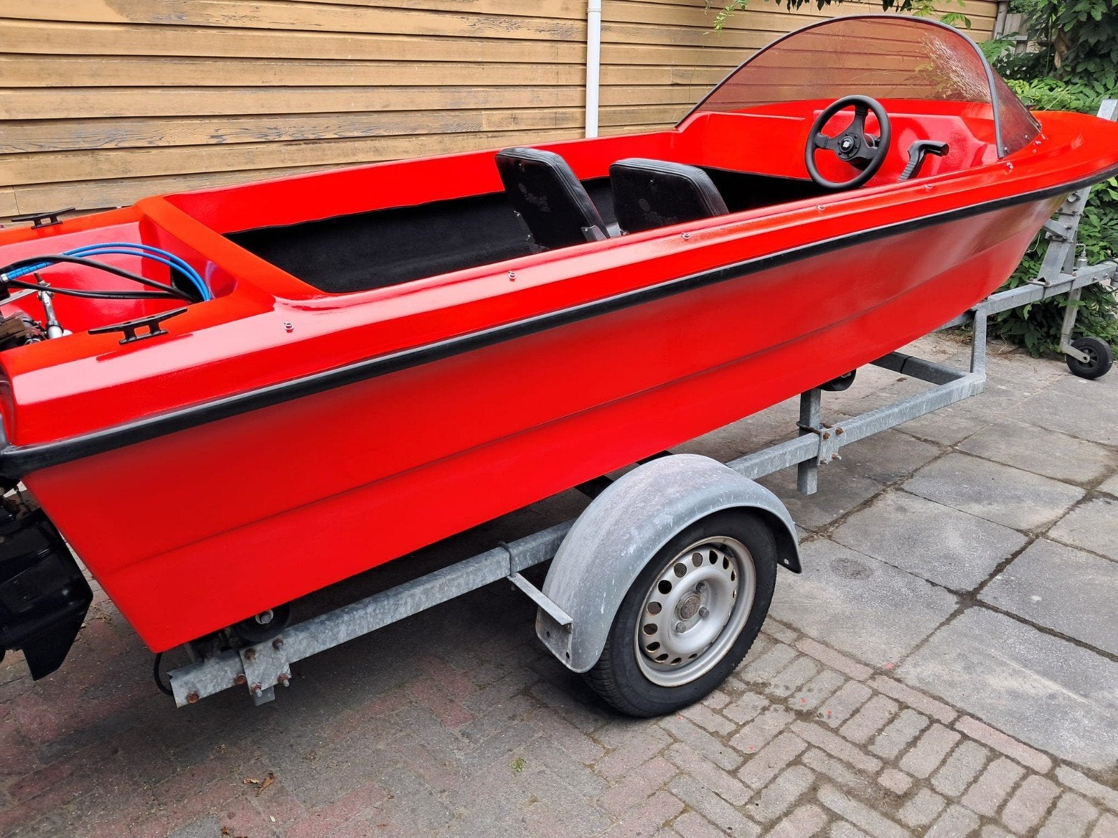 Polyester boot met kanteltrailer., Ophalen, Gebruikt, Polyester, Buitenboordmotor