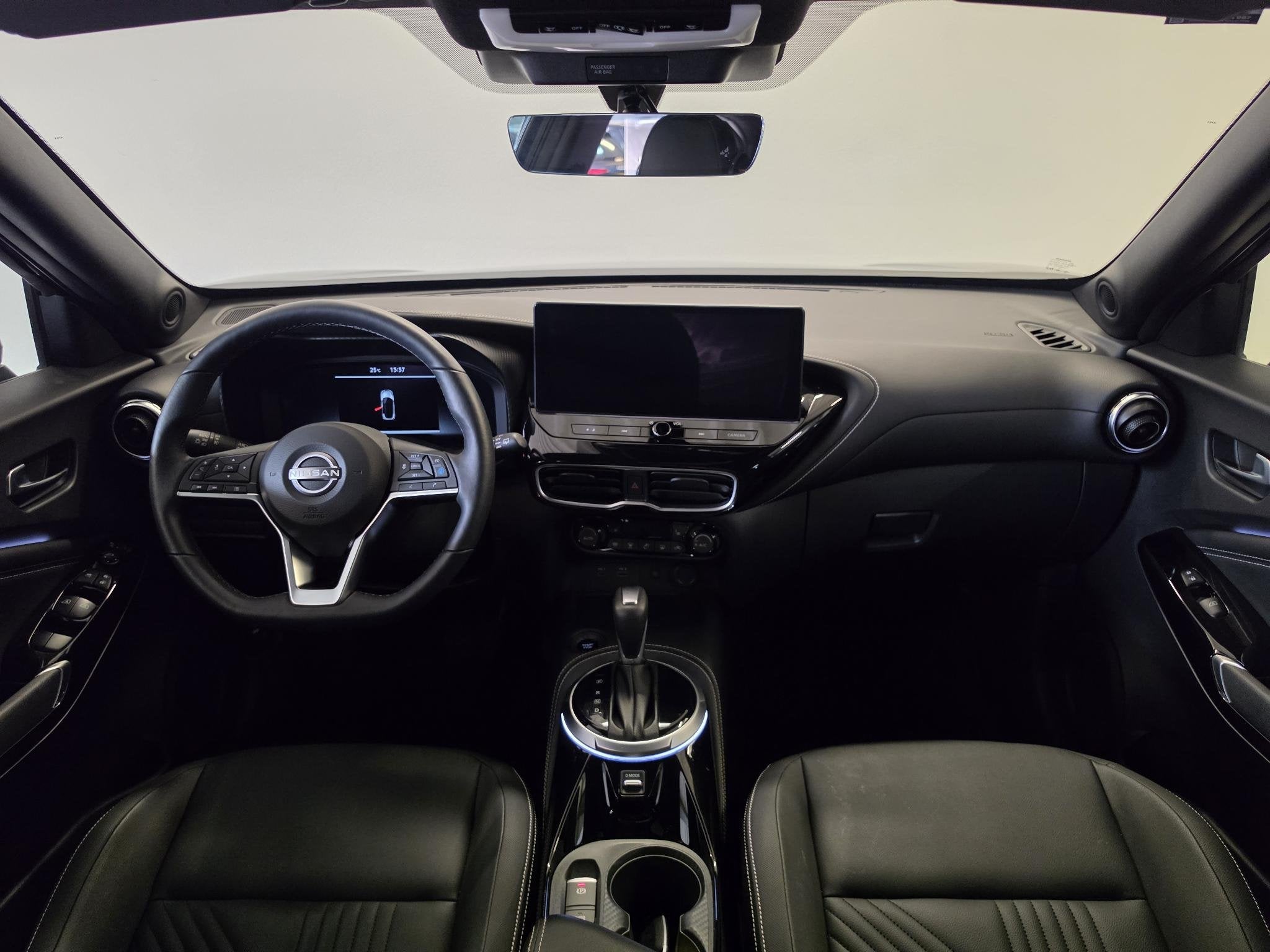 Nissan Juke 1.6 Hybrid Tekna | BOSE Audio | 360º Camera | S, Auto's, Dealer onderhouden, Gebruikt, Met garantie (alle), Leder en Stof