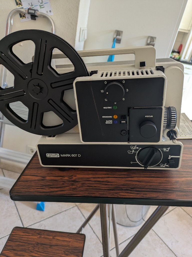 Oude filmprojector, Ophalen, 1960 tot 1980, Projector