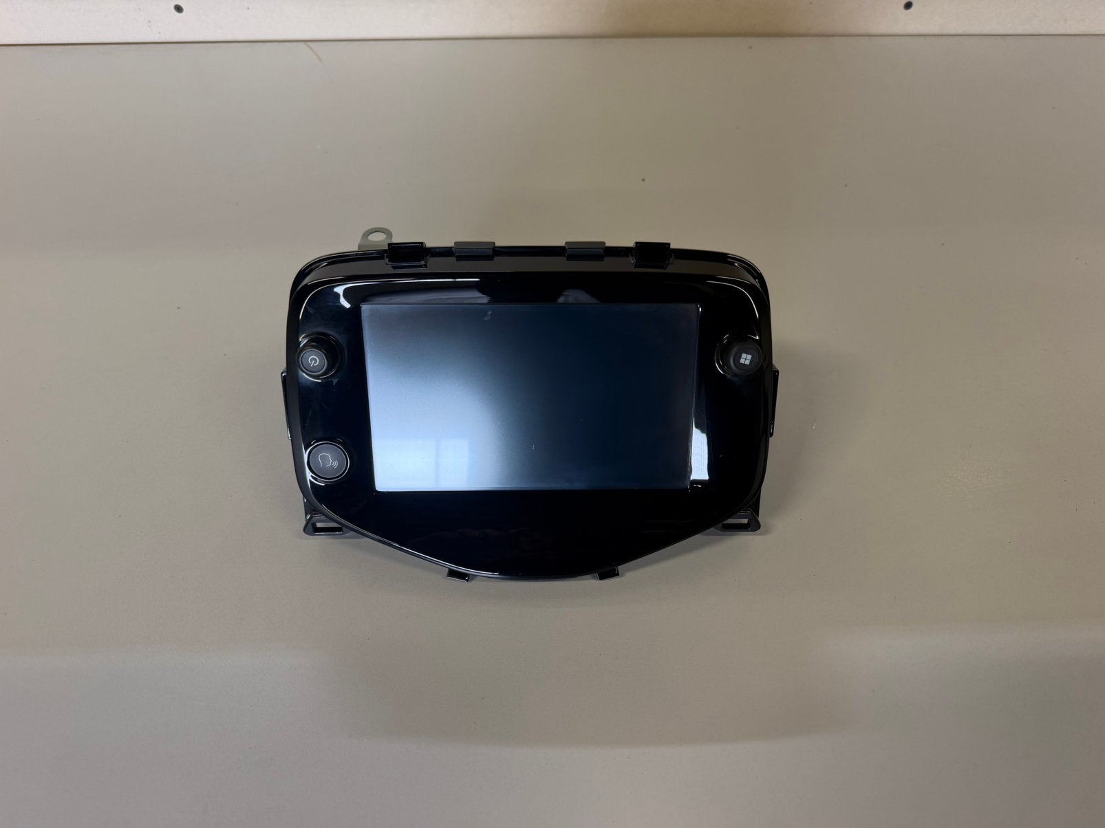 Radio/CarPlay Toyota Aygo Origineel 86140-YV020, Toyota, Toyota, Ophalen of Verzenden, Zo goed als nieuw