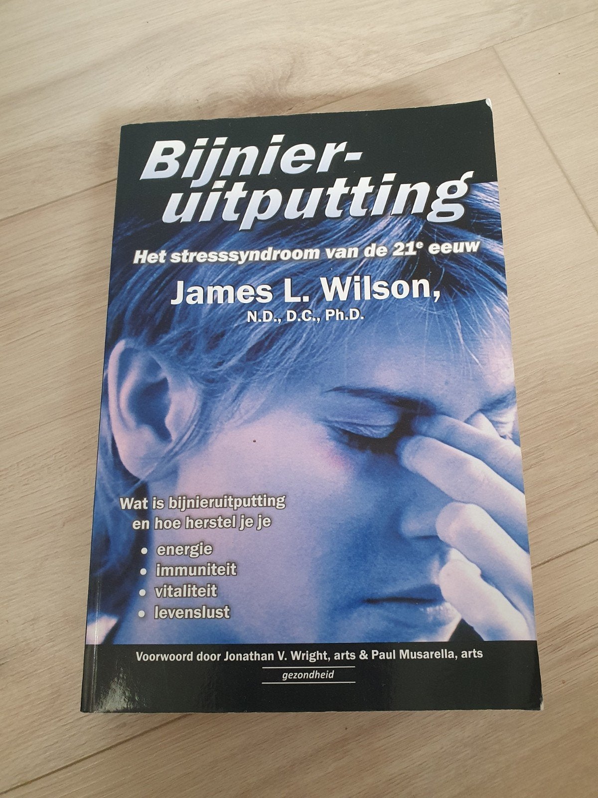 James L. Wilson - Bijnieruitputting, Ophalen of Verzenden, Zo goed als nieuw, James L. Wilson