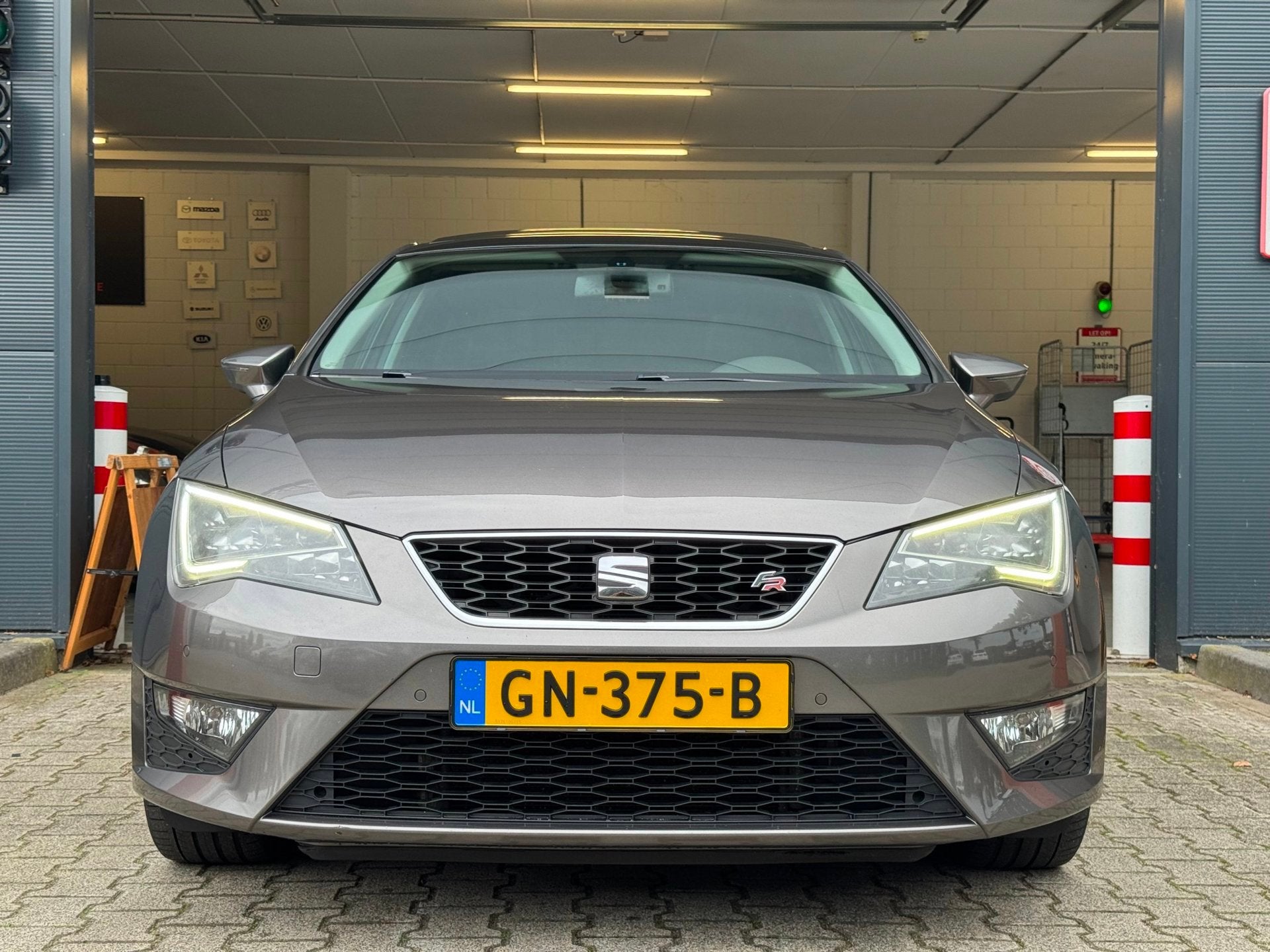Seat Leon 1.4 TSI ACT FR Dynamic / NAP ! / PANO / SFEERVERL, 1141 kg, Gebruikt, Euro 6, 4 cilinders