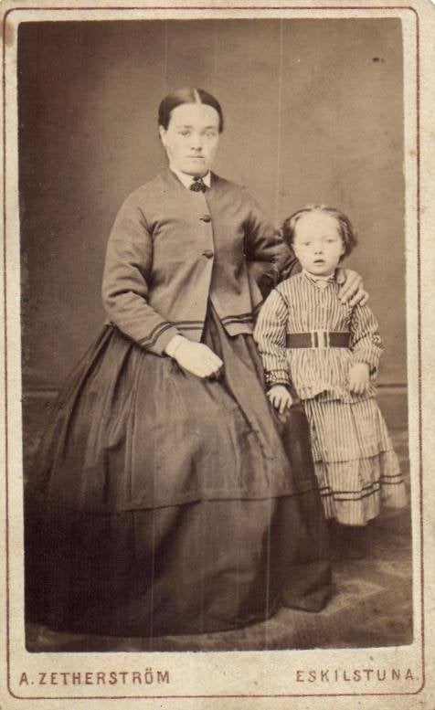 CDV - Moeder en kind - A. Zetherstrom - Eskiltuna, Gebruikt, Verzenden, Foto, Buitenland