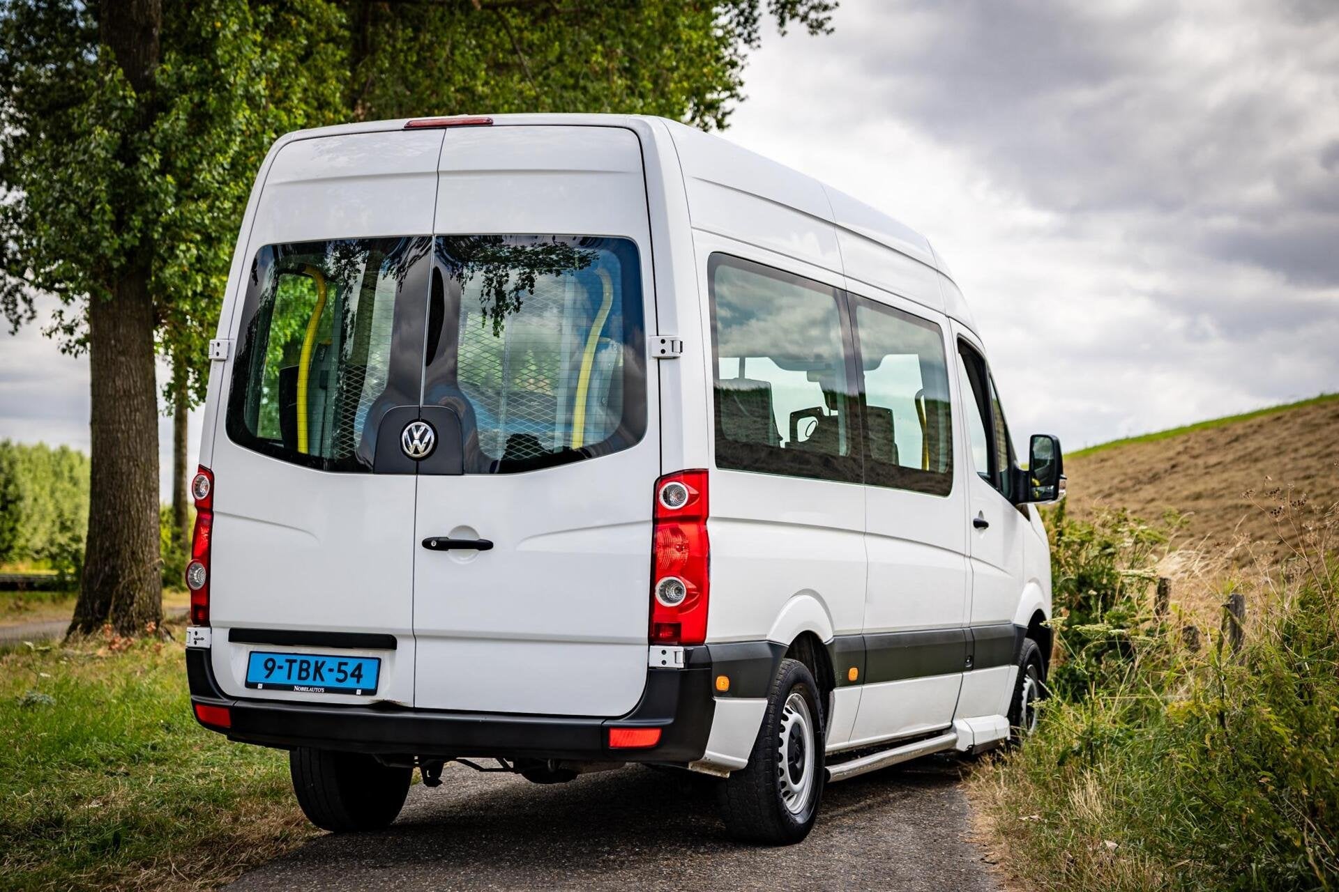 Volkswagen Crafter Combi 35 2.0 TDI L2H1|Rolstoelbus|9 pers, Gebruikt, Origineel Nederlands, Bedrijf, 9 stoelen