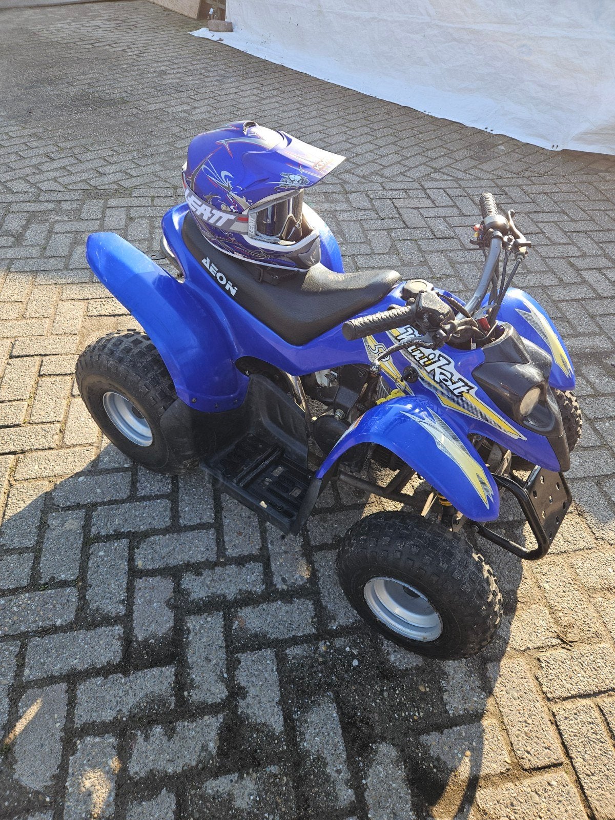 quard, Fietsen en Brommers, Ophalen, 50 cc, Overige typen, Aeon mini kolt