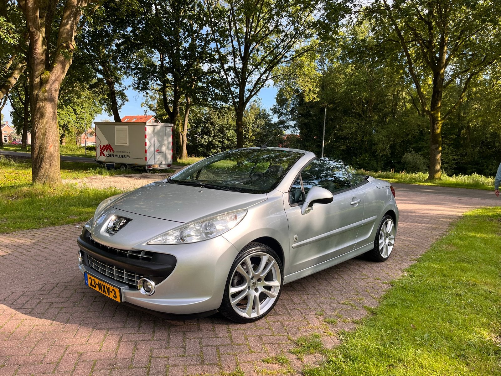 Peugeot 207 1.6 16V CC 110KW 2007 Grijs, Voorwielaandrijving, Zwart, 4 cilinders, Cabriolet