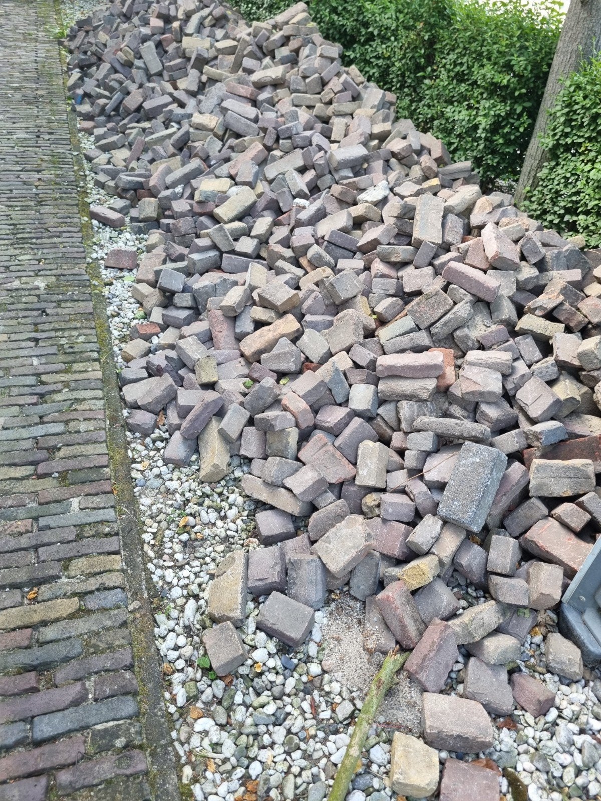 Gebruikte bakstenen waaltjes, Doe-het-zelf en Verbouw, Metselstenen, Ophalen of Verzenden, Gebruikt, Bakstenen