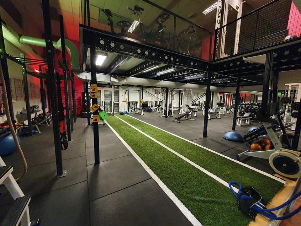 CLAWGRIP Nederland – Dé specialist in rubber sportvloeren, Clawgrip, Benen, Nieuw, Ophalen of Verzenden