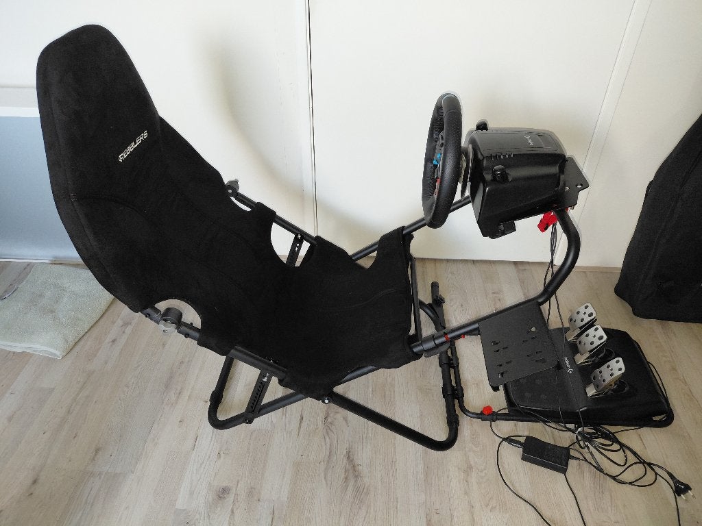 Race stuur Logitech G29 + Raceseat, Ophalen, Zo goed als nieuw, Stuur of Pedalen