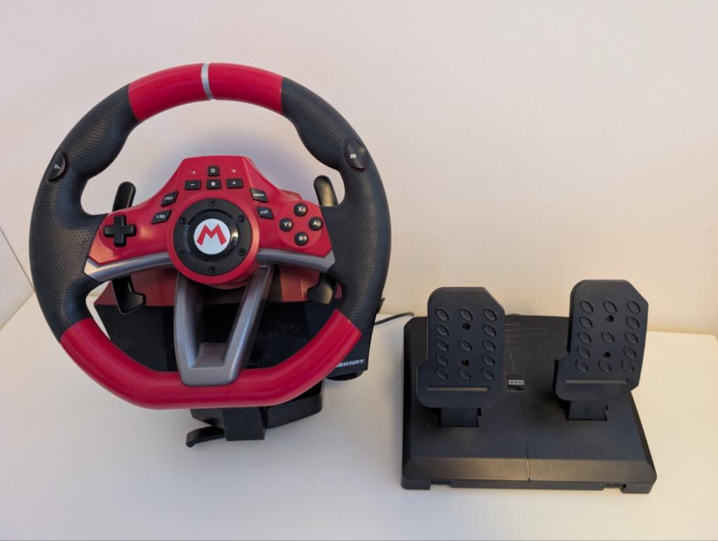 Hori Mario Kart Racestuur en Pedalen voor Nintendo Switch, Racestuur, Nintendo, Ophalen of Verzenden, Zo goed als nieuw