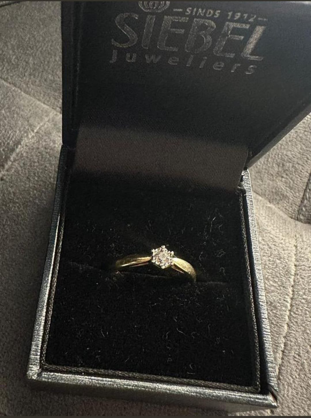14k ring met echte diamant, Ophalen, Zo goed als nieuw, 17 tot 18, Dame