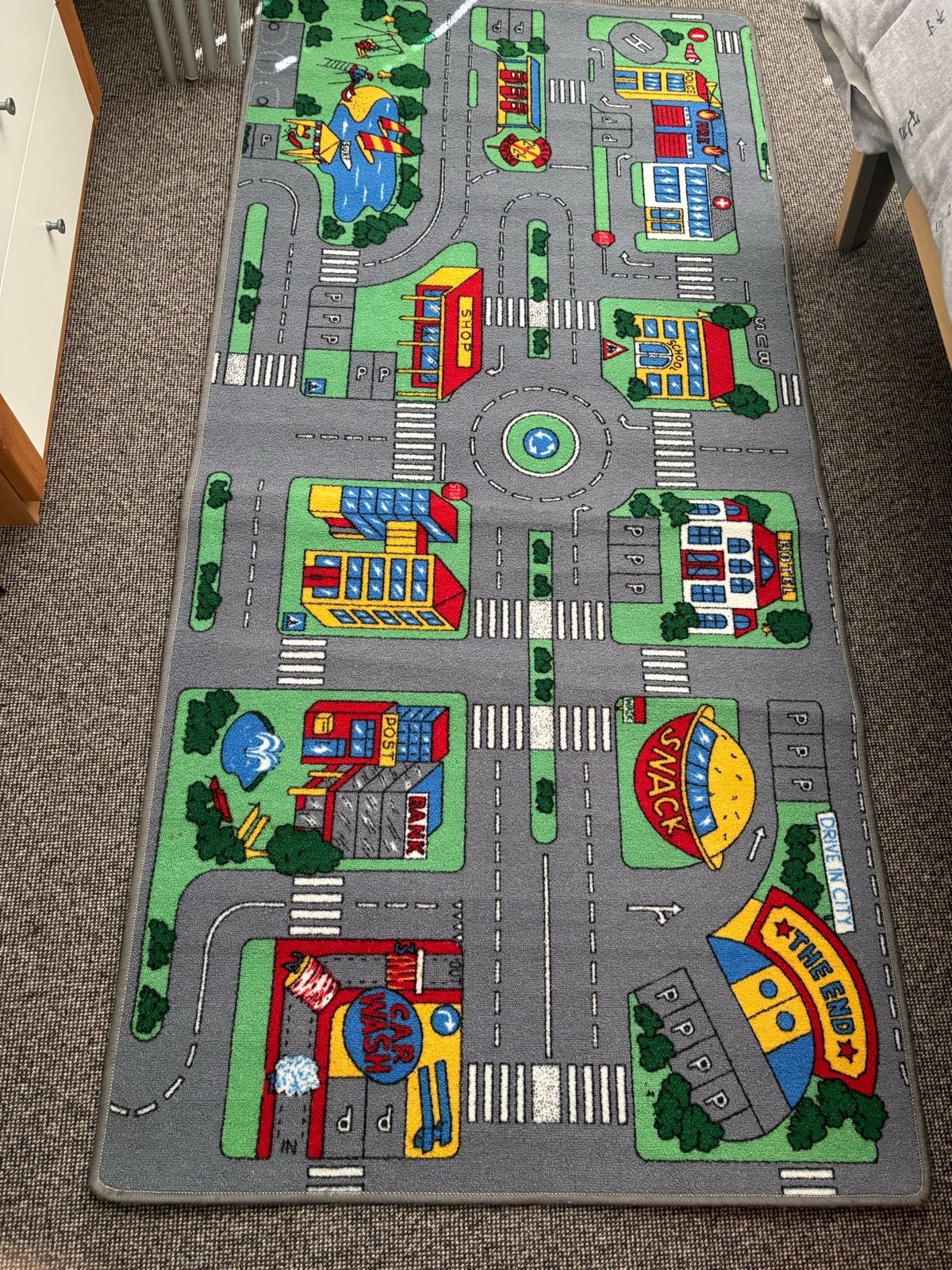 Speelkleed met wegen en gebouwen, Ophalen, Gebruikt, 50 tot 100 cm, 150 tot 200 cm