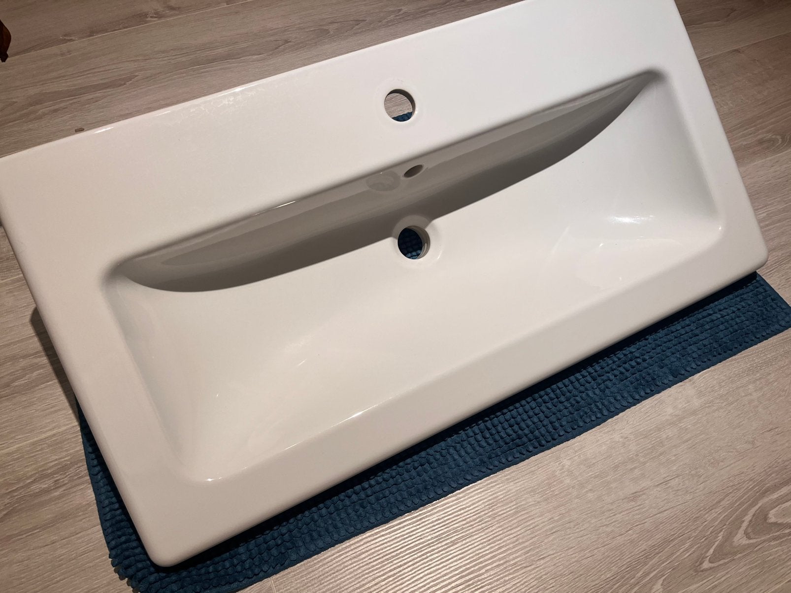 Ikea Tvällen wasbak 84x43x5 cm, Ophalen, 50 tot 100 cm, Zo goed als nieuw, Minder dan 100 cm