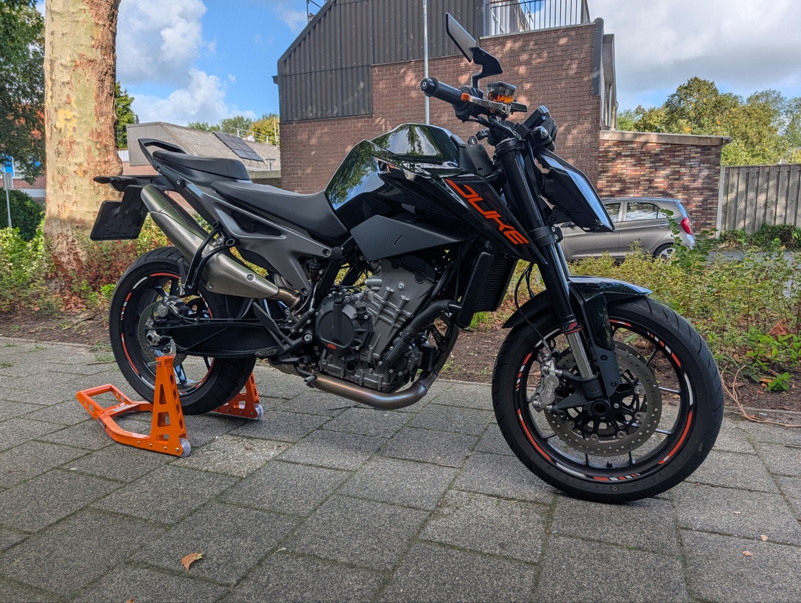 790 Duke  " Unieke uitvoering" 2023, ABS, 2 cilinders, 790 cc, Motorrijbewijs A