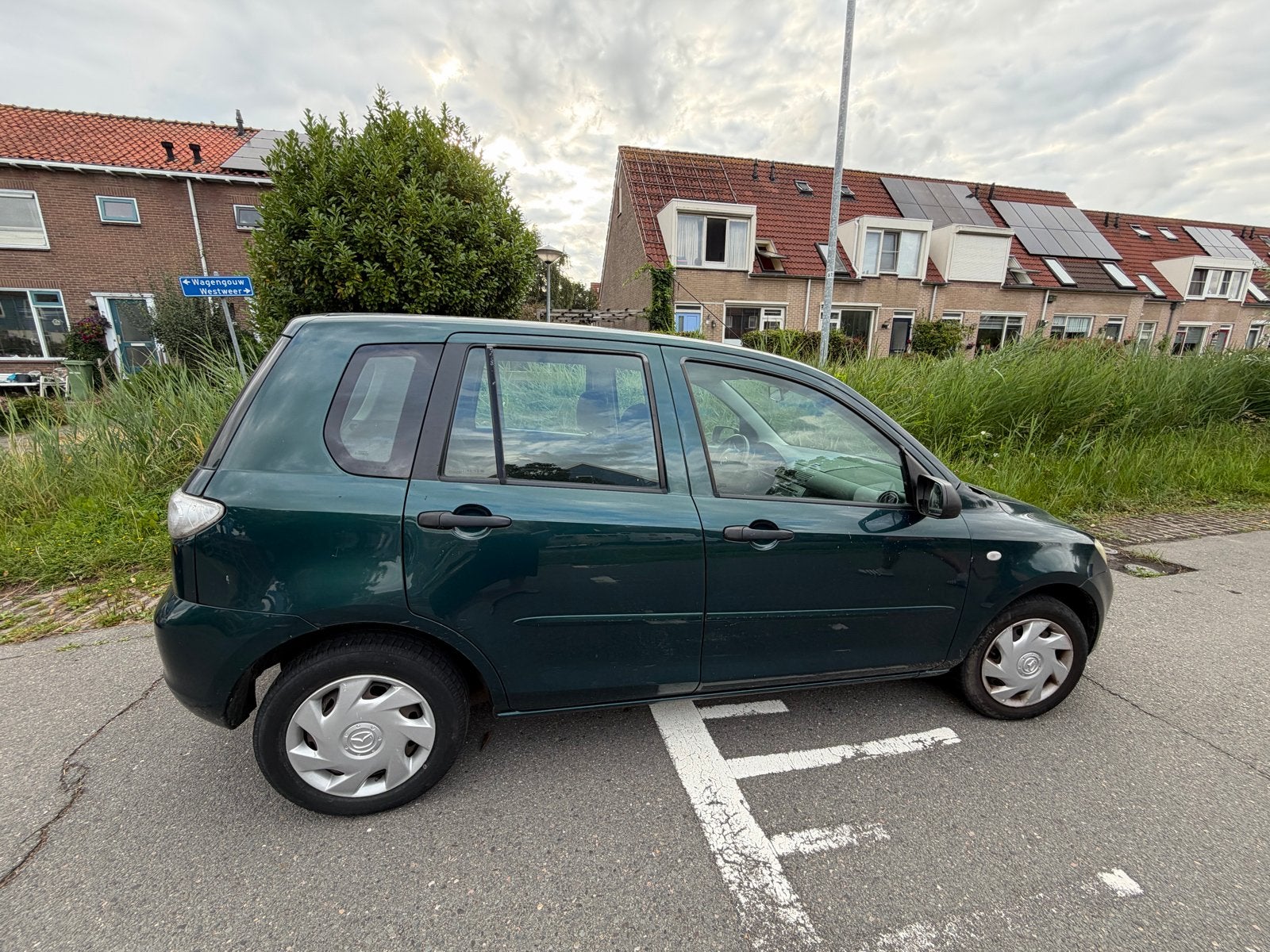Mazda 2 1.4 16V 2007 Groen, Voorwielaandrijving, 1025 kg, 15 km/l, 31 €/maand