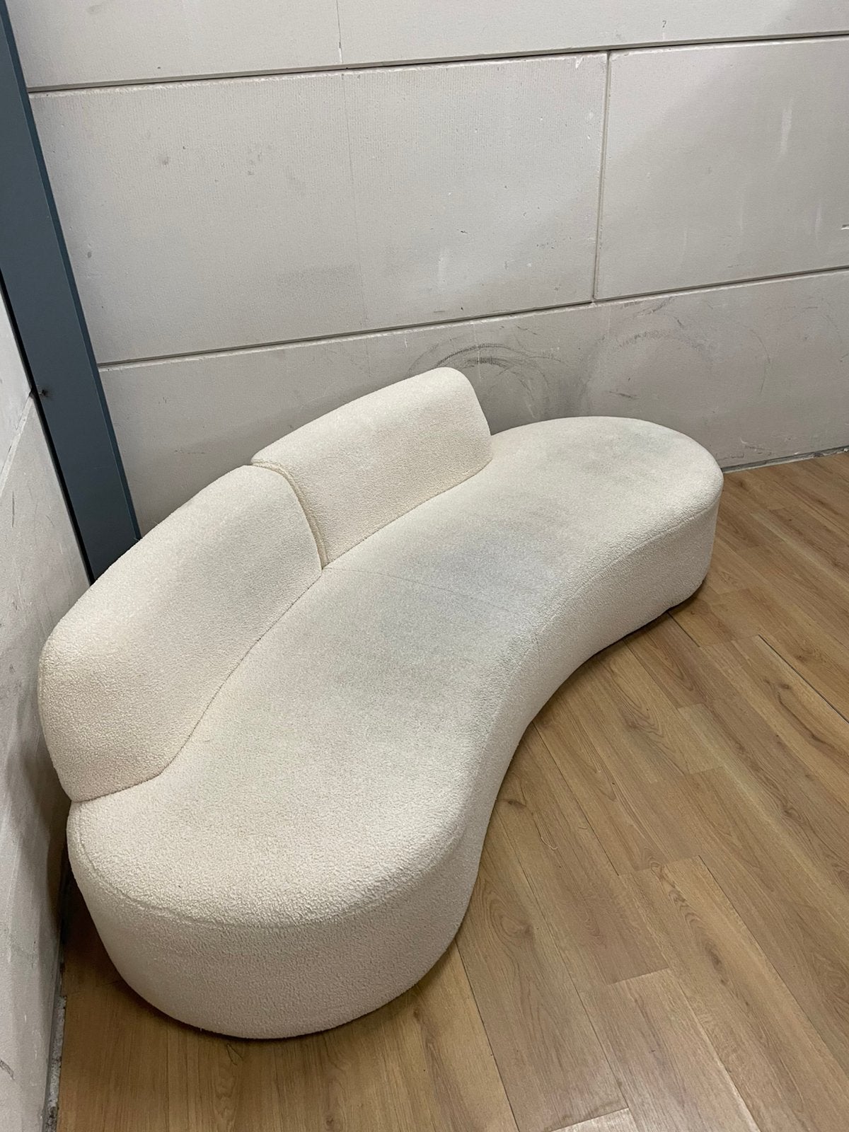 Mooie luxe beige creme gebogen teddy bank - GEREINIGD!!!, Ophalen, 100 tot 125 cm, Luxe, Tweepersoons