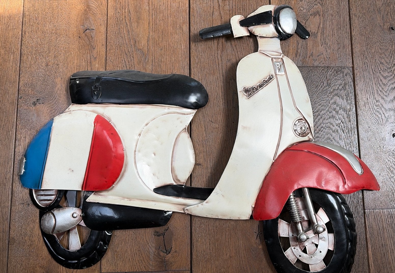 Scooter voor aan de muur, Ophalen, Zo goed als nieuw